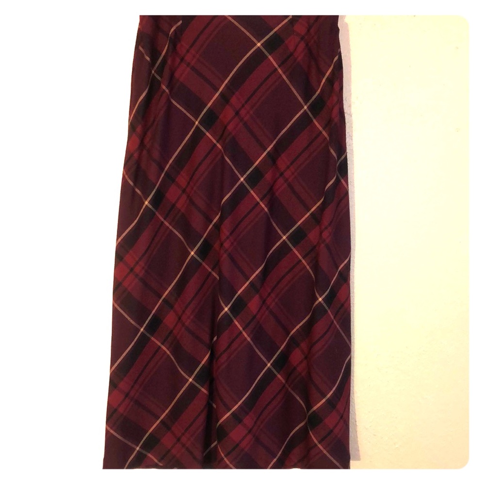 Plaid A Line skirt. Red w/black. Liz Baker Size 14